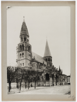 Vorschaubild Poissy: Notre-Dame, 1886. Foto von Séraphin-Médéric Mieusement